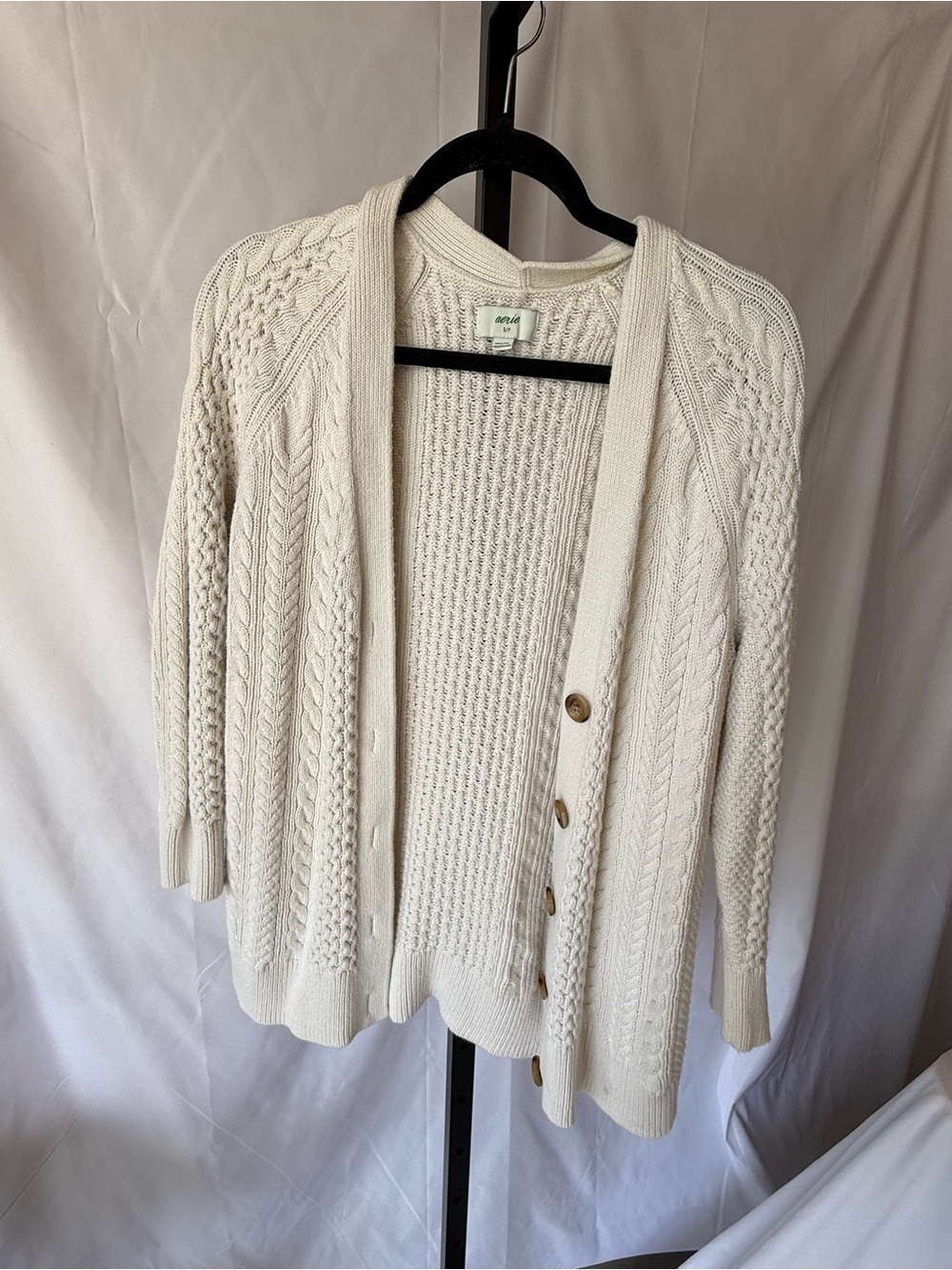 Aerie Women’s Small Cable Knit Button Up Cream Cardigan